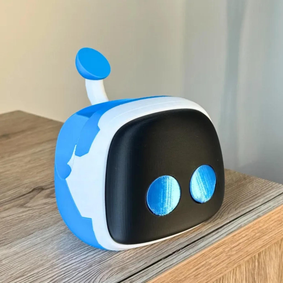 Astro Inspired Controller Stand with Happy or Neutral Face Option - ThreadaliciousUK