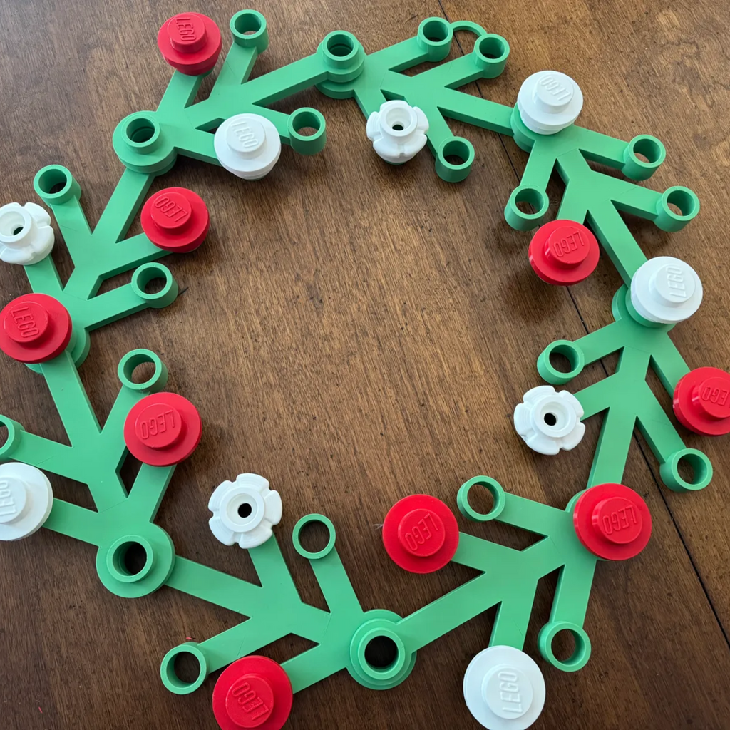 Block-Inspired Wreath