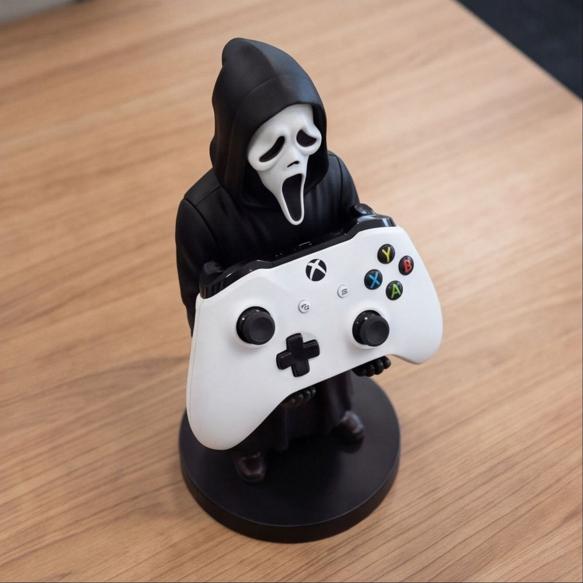 Horror Mask Controller Holder Stand
