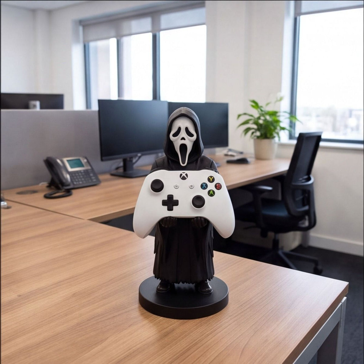 Horror Mask Controller Holder Stand