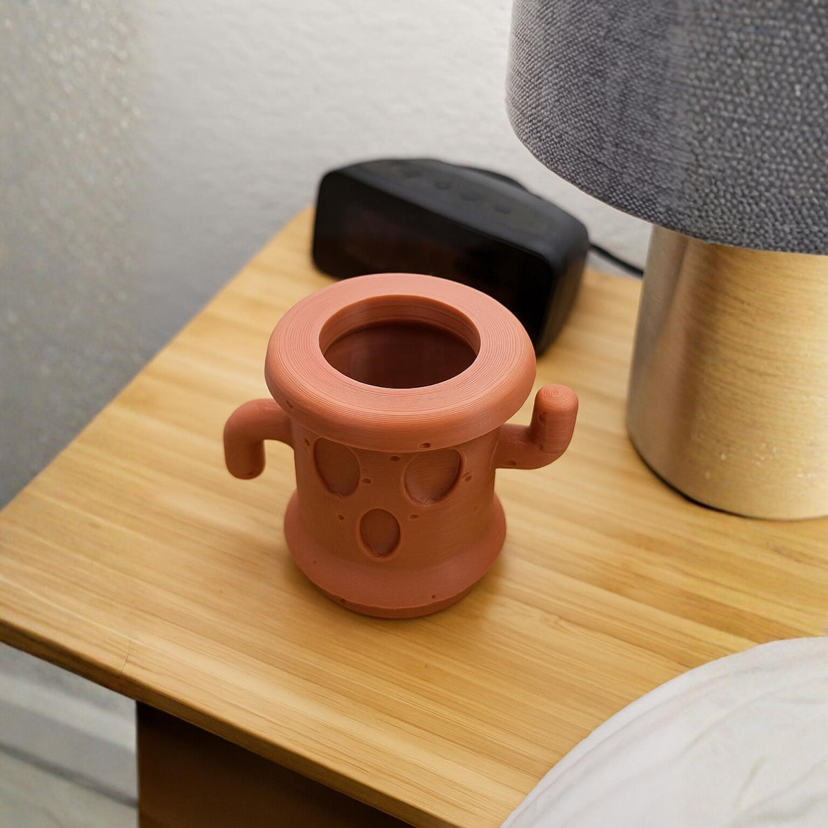 Gyroid Style Planter | Brown Decorative Plant Pot | Character Inspired Home Decor - ThreadaliciousUK