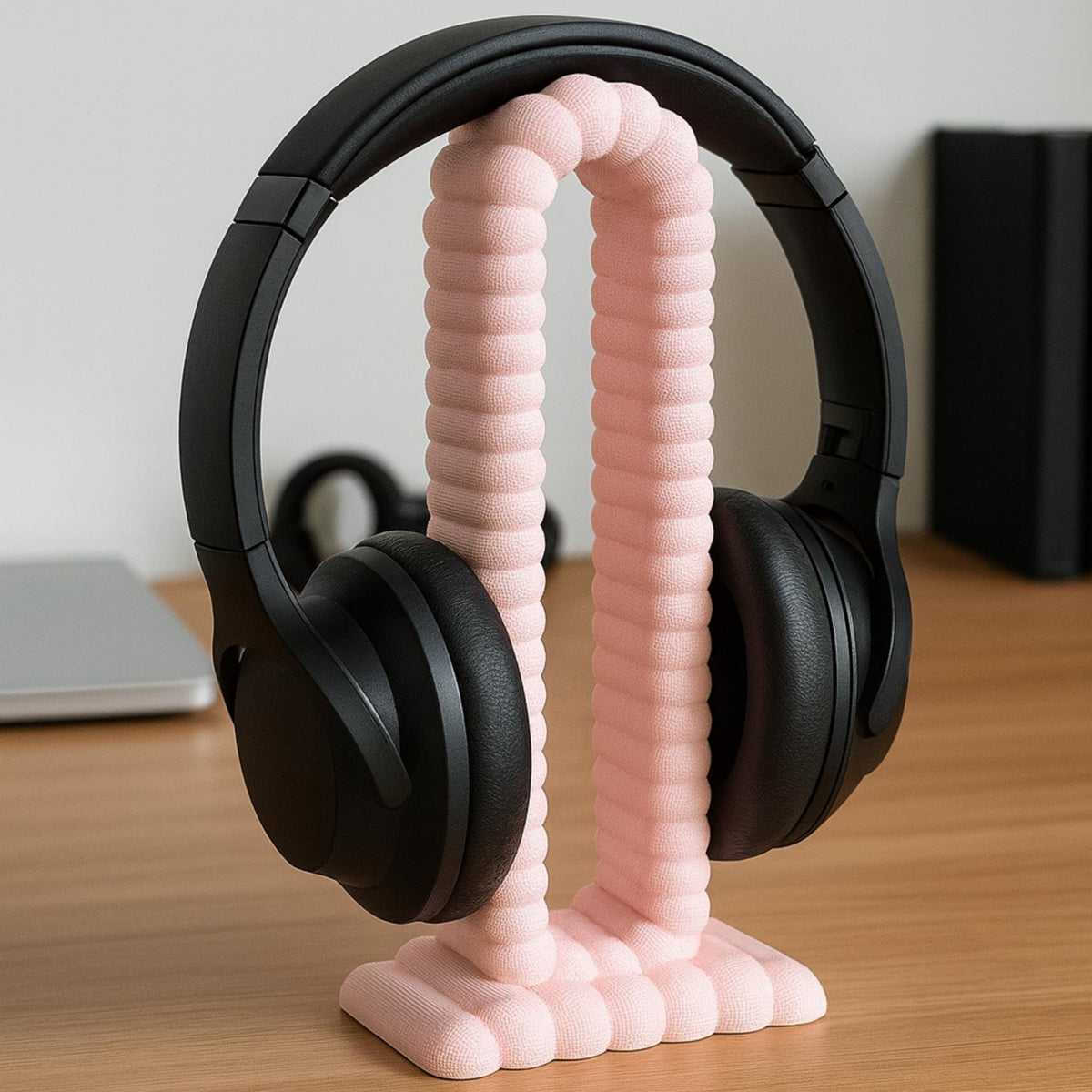 Cloud Headphone Stand • Soft Aesthetic Desk Holder • Cushion-Style Headset Display for Gaming or Office - ThreadaliciousUK
