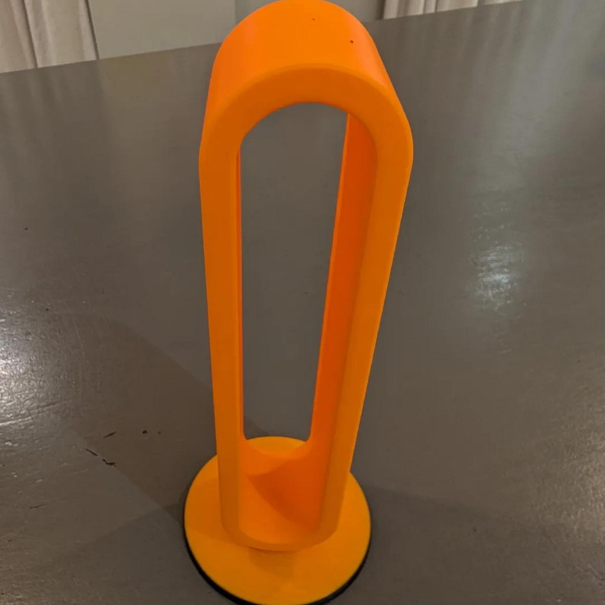 Modern Headphone Stand • Minimalist U-Shaped Desk Holder • Contemporary Headset Display for Home or Office - ThreadaliciousUK