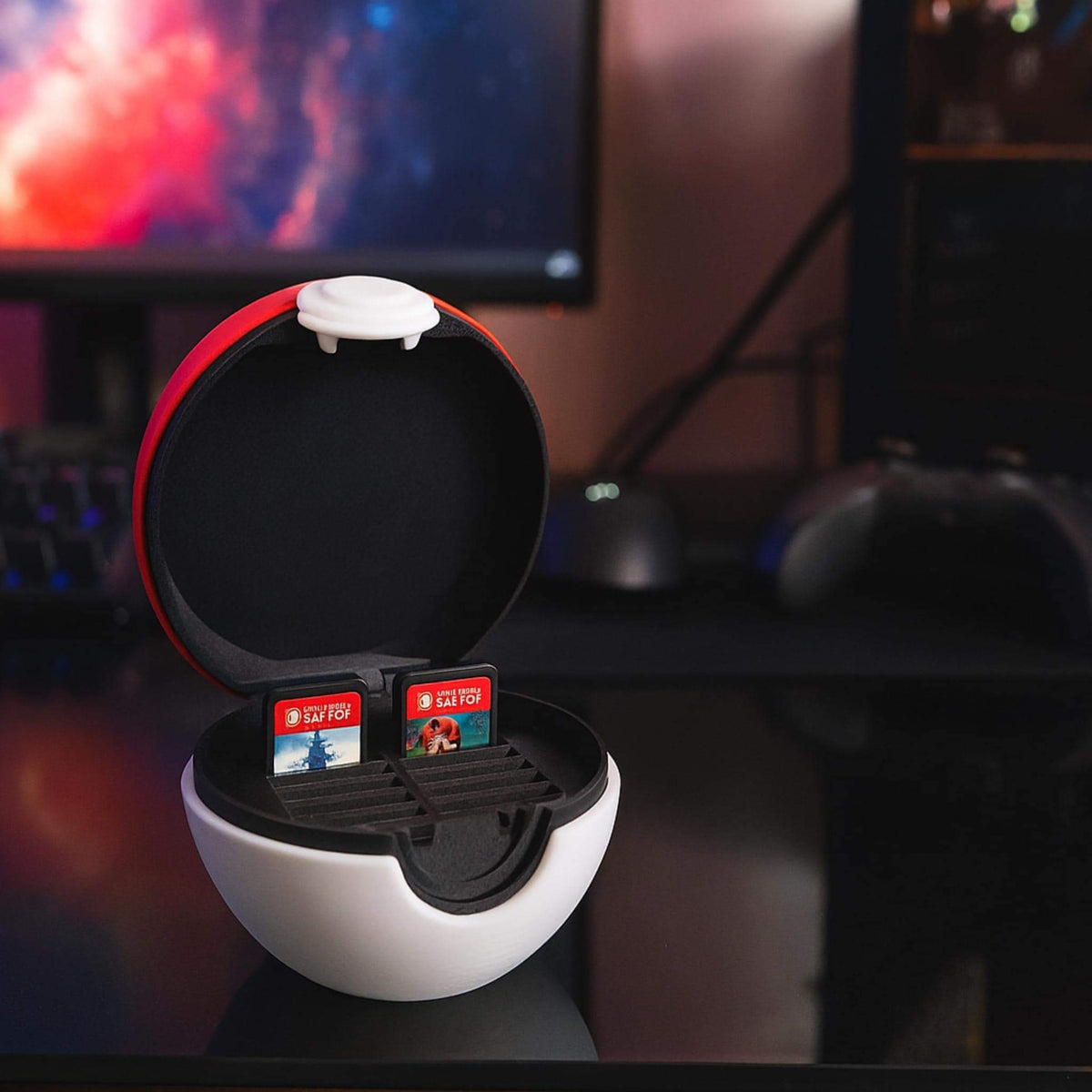 Gaming Ball Switch Game Card Holder | Round Case for Nintendo Switch Games | Gamer Gift - ThreadaliciousUK