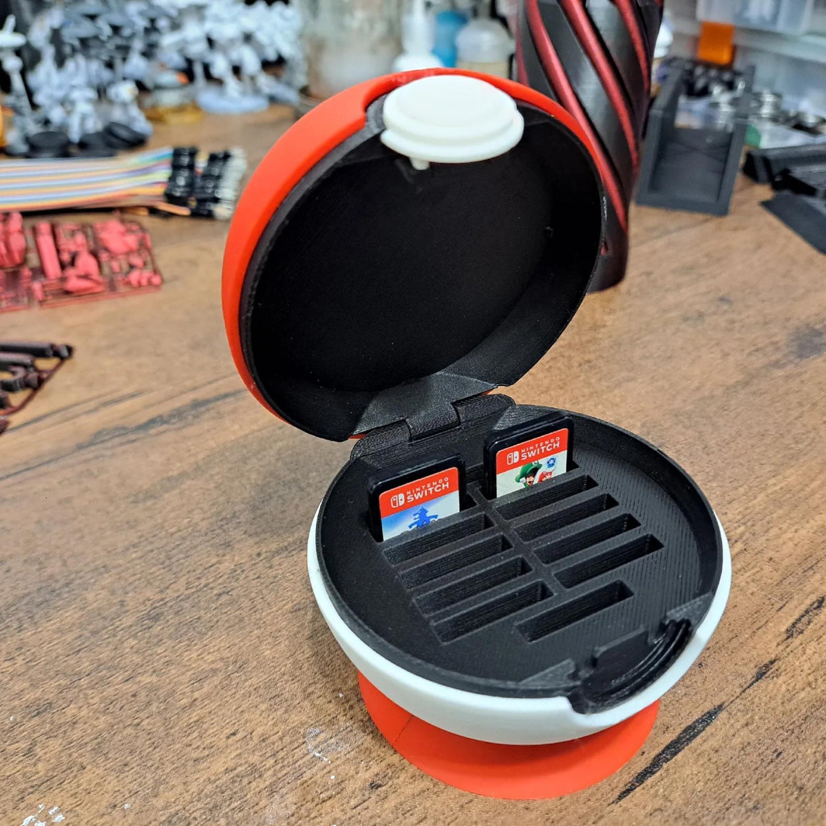 Gaming Ball Switch Game Card Holder | Round Case for Nintendo Switch Games | Gamer Gift - ThreadaliciousUK