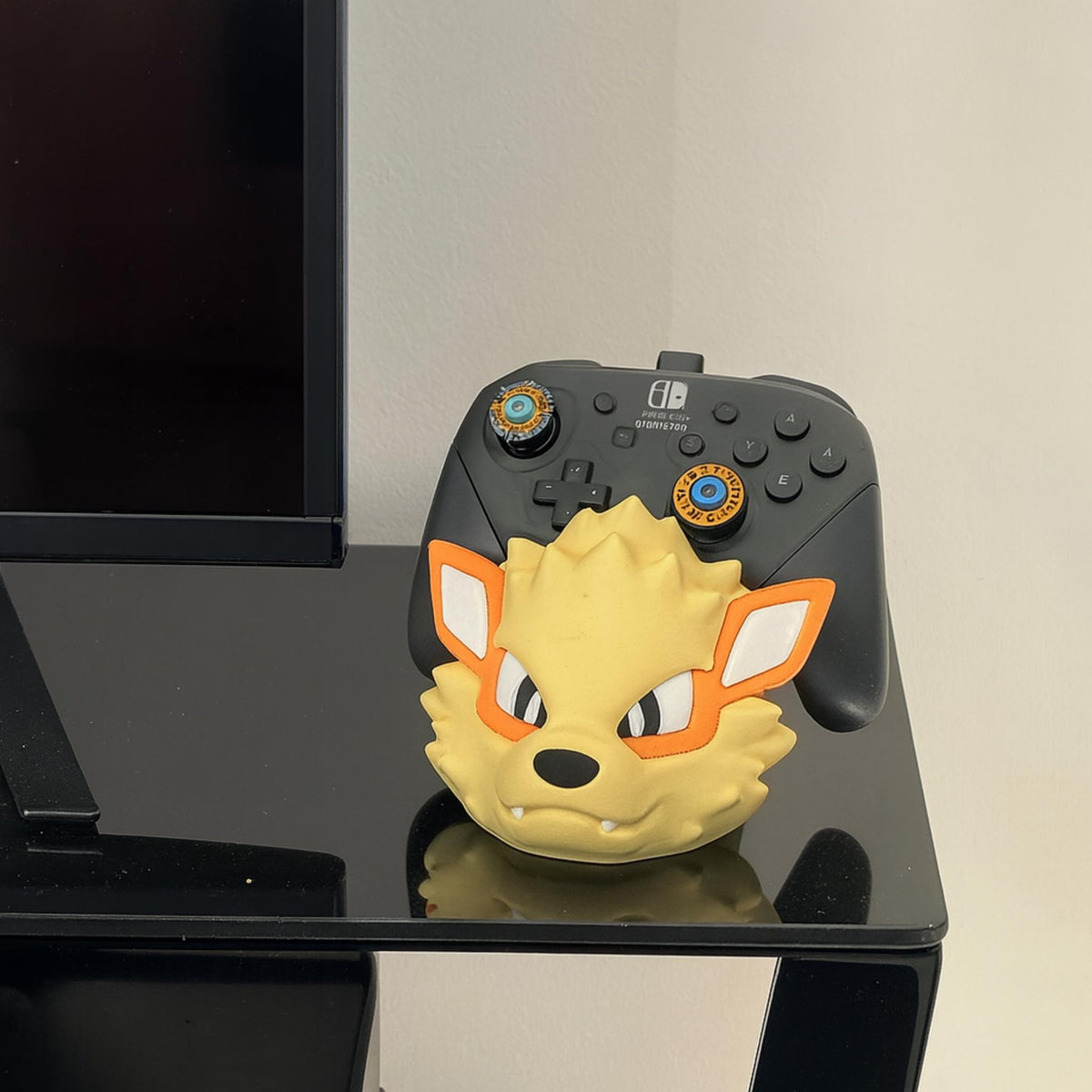 Arcanine Controller Stand | Gaming Desk Display | Creature-Themed Holder - ThreadaliciousUK