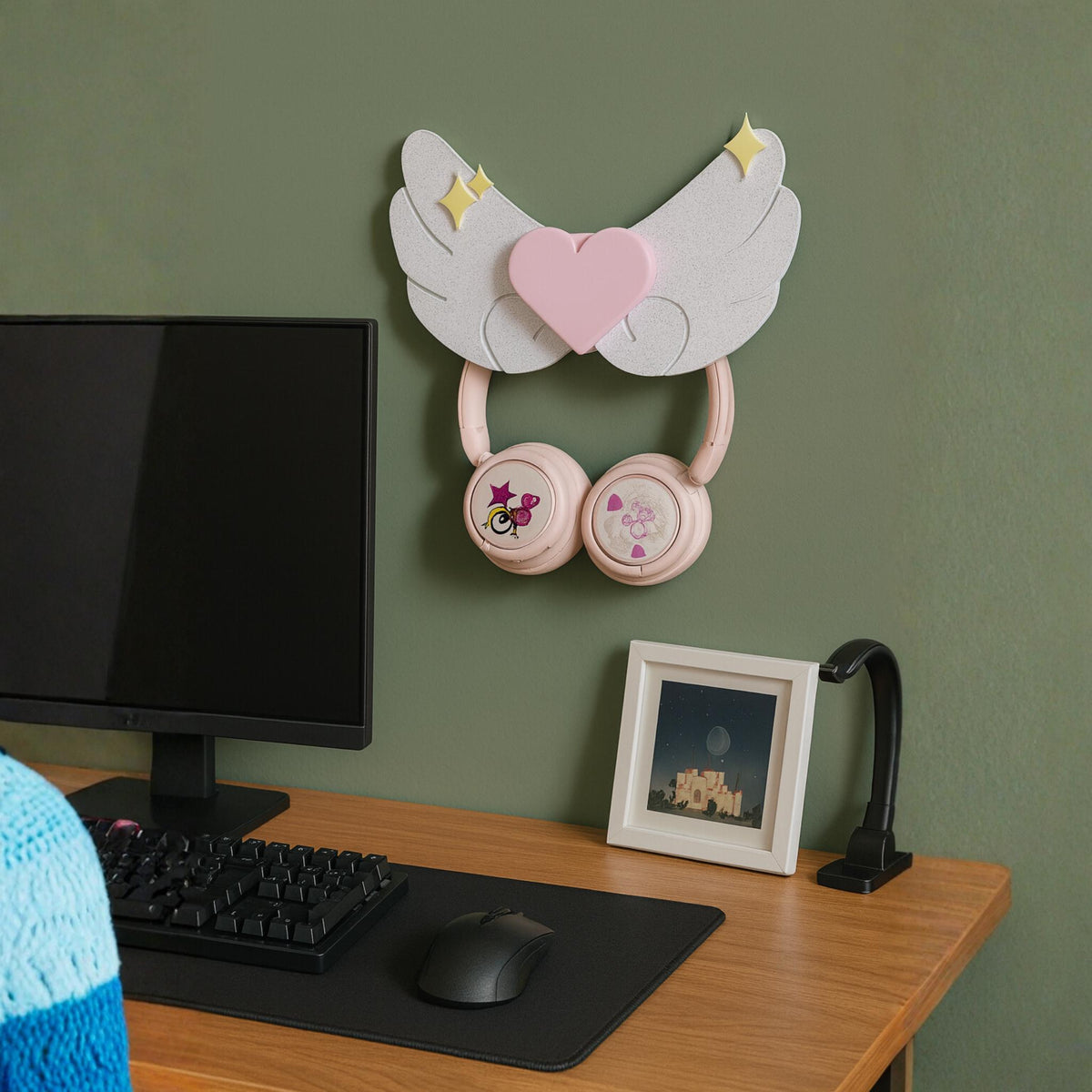 Angel Wings Headphone Holder • Wall Mounted Heart Wing Hanger • Pastel Headset Organiser for Bedroom or Desk - ThreadaliciousUK