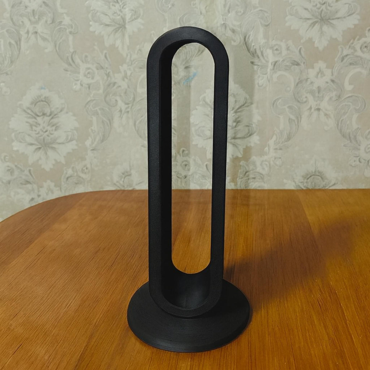 Modern Headphone Stand • Minimalist U-Shaped Desk Holder • Contemporary Headset Display for Home or Office - ThreadaliciousUK
