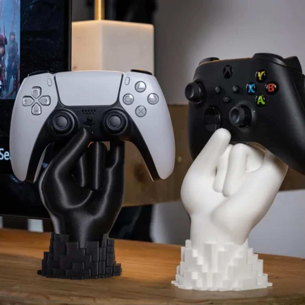 Hand Controller Stand – Stylish Display Holder for Gaming Controllers and Desk Organisation - ThreadaliciousUK