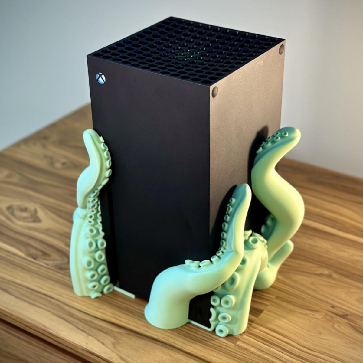 Tentacle Console Dock – Decorative Holder for Series-Style Gaming Consoles - ThreadaliciousUK