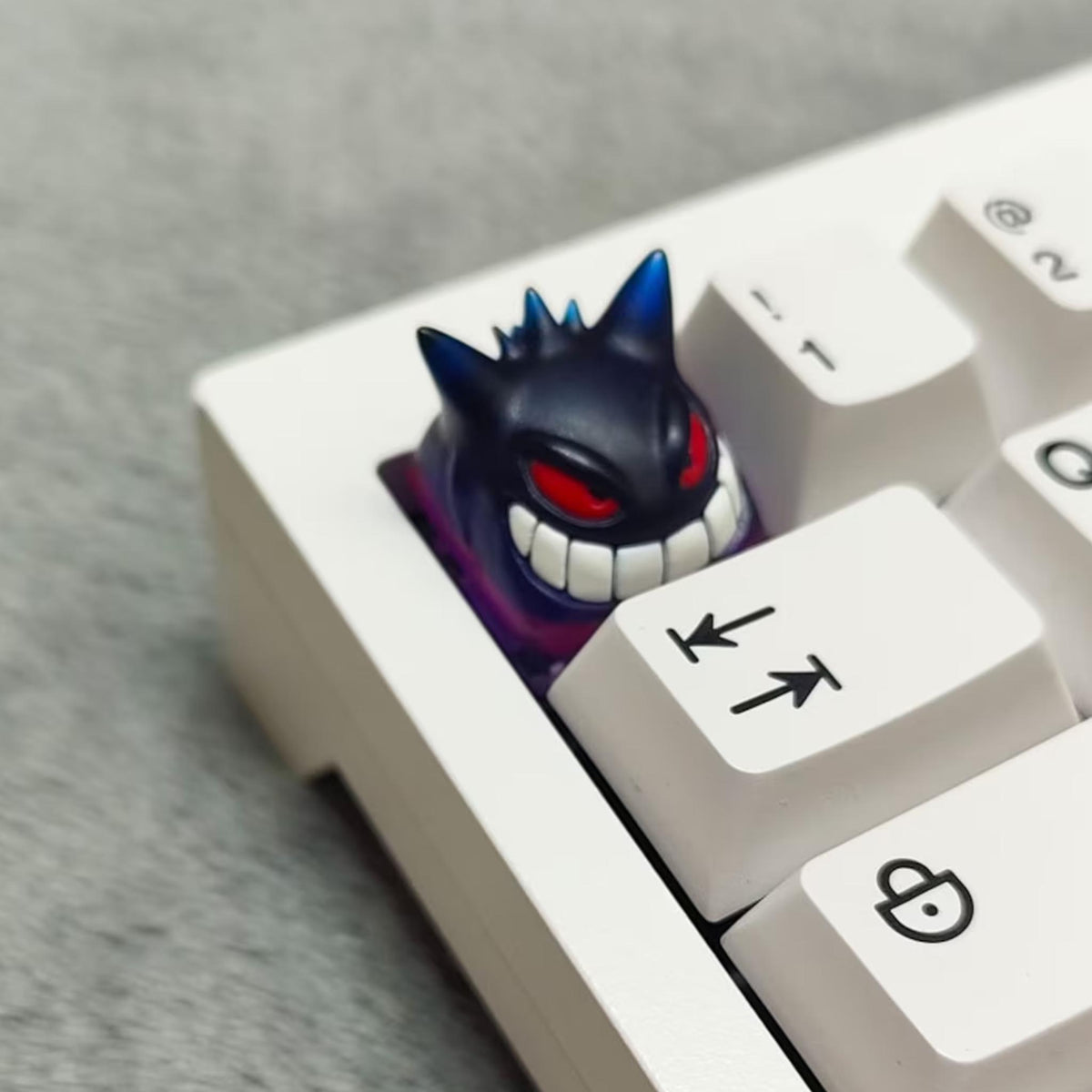 Purple Ghost Keycap | Artisan Keycap for Mechanical Keyboards | Spooky Keyboard Accessory - ThreadaliciousUK
