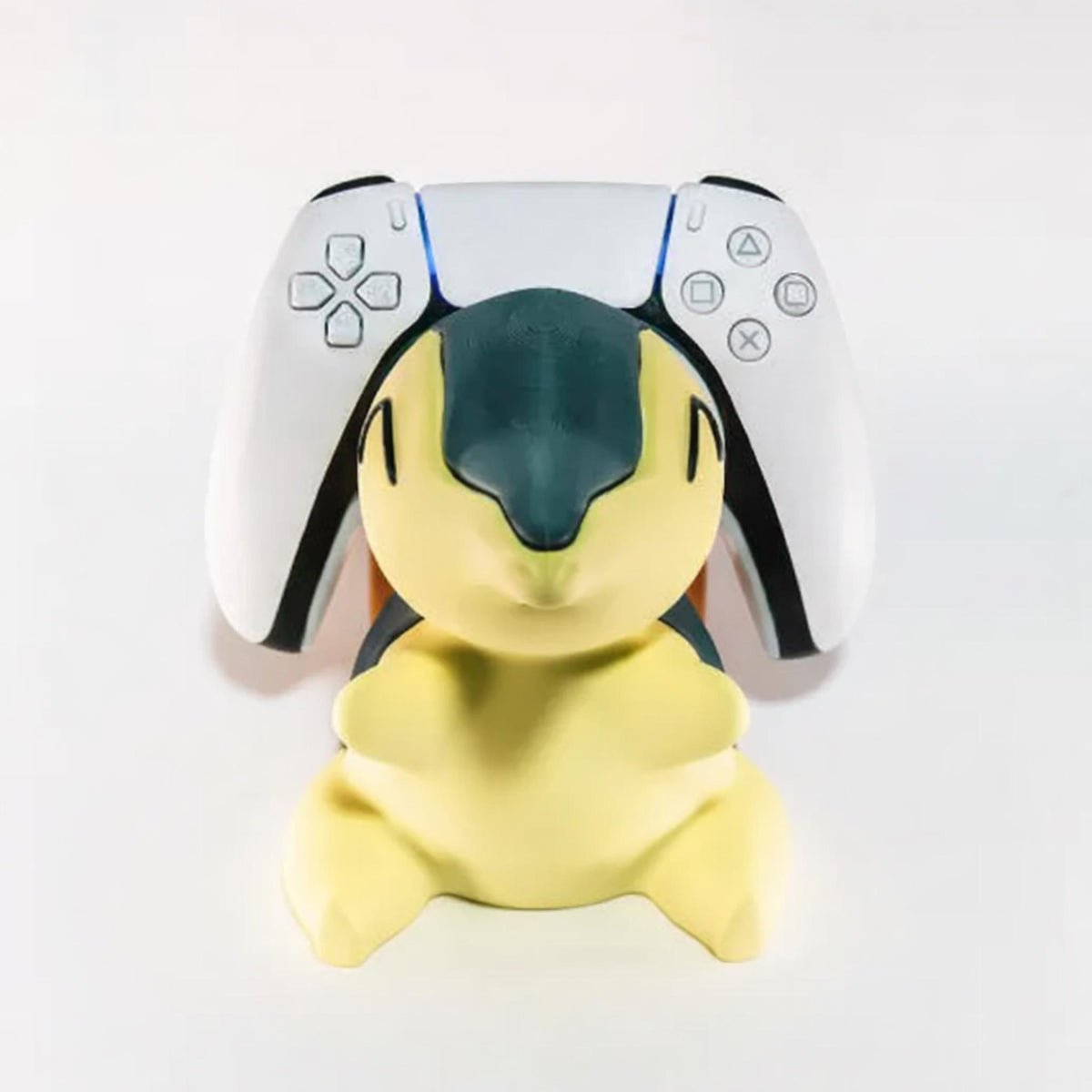 Cyndaquil Controller Holder – Creature Display Stand for Gaming Setups and Collectors - ThreadaliciousUK