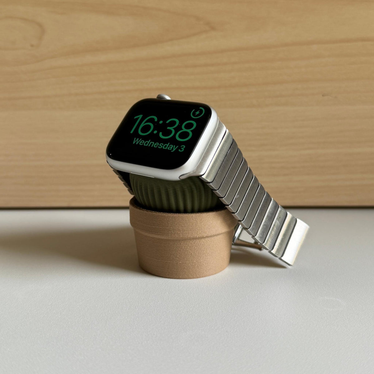 Cactus Watch Charging Dock • Plant Style Desk Stand • Minimal Bedside Charging Holder - MoreMiniaturesStudio