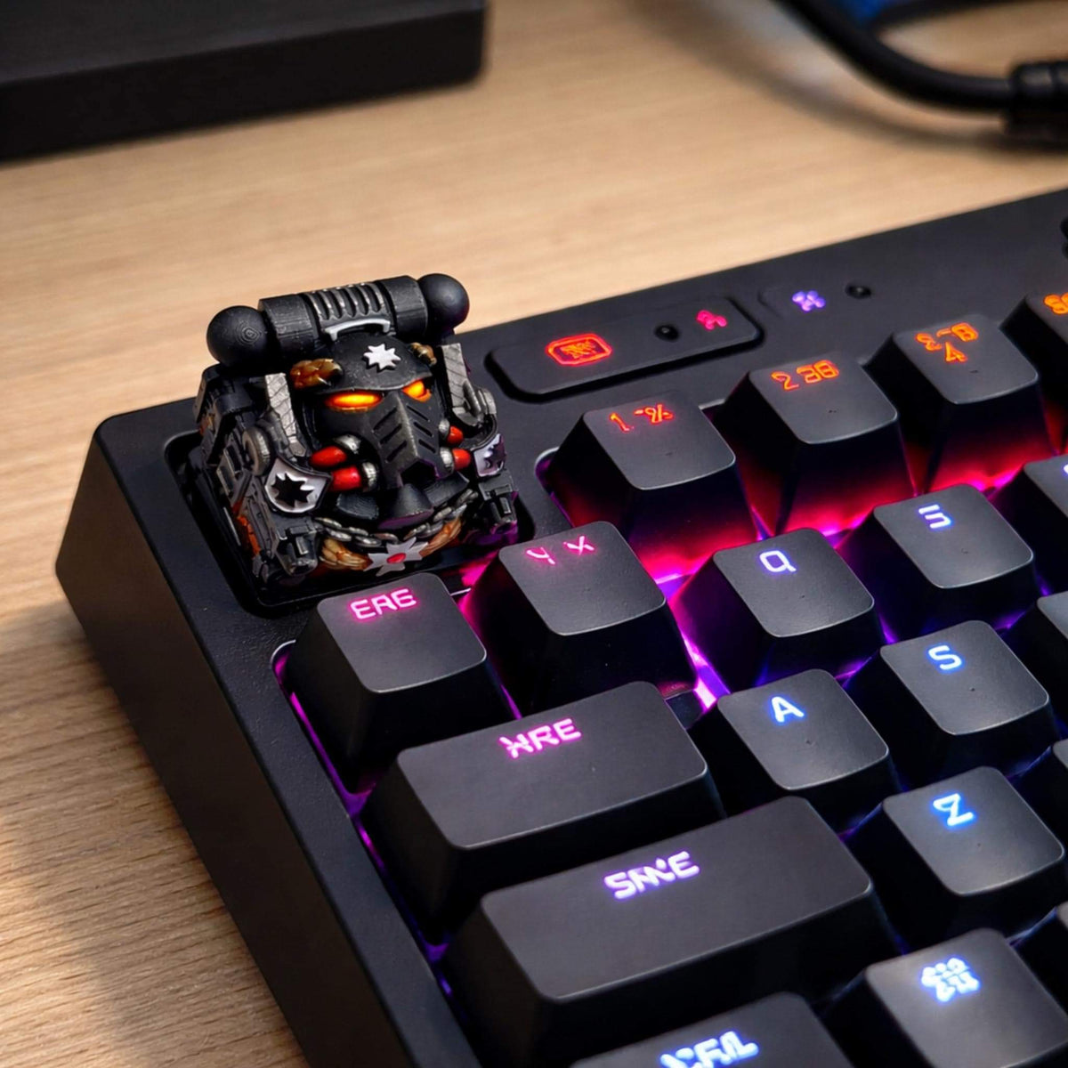Armoured Space Knight Keycap • Sci-Fi Warrior Mechanical Keyboard Key • Grim Dark Desk Accent • Artisan Style Keycap - MoreMiniaturesStudio
