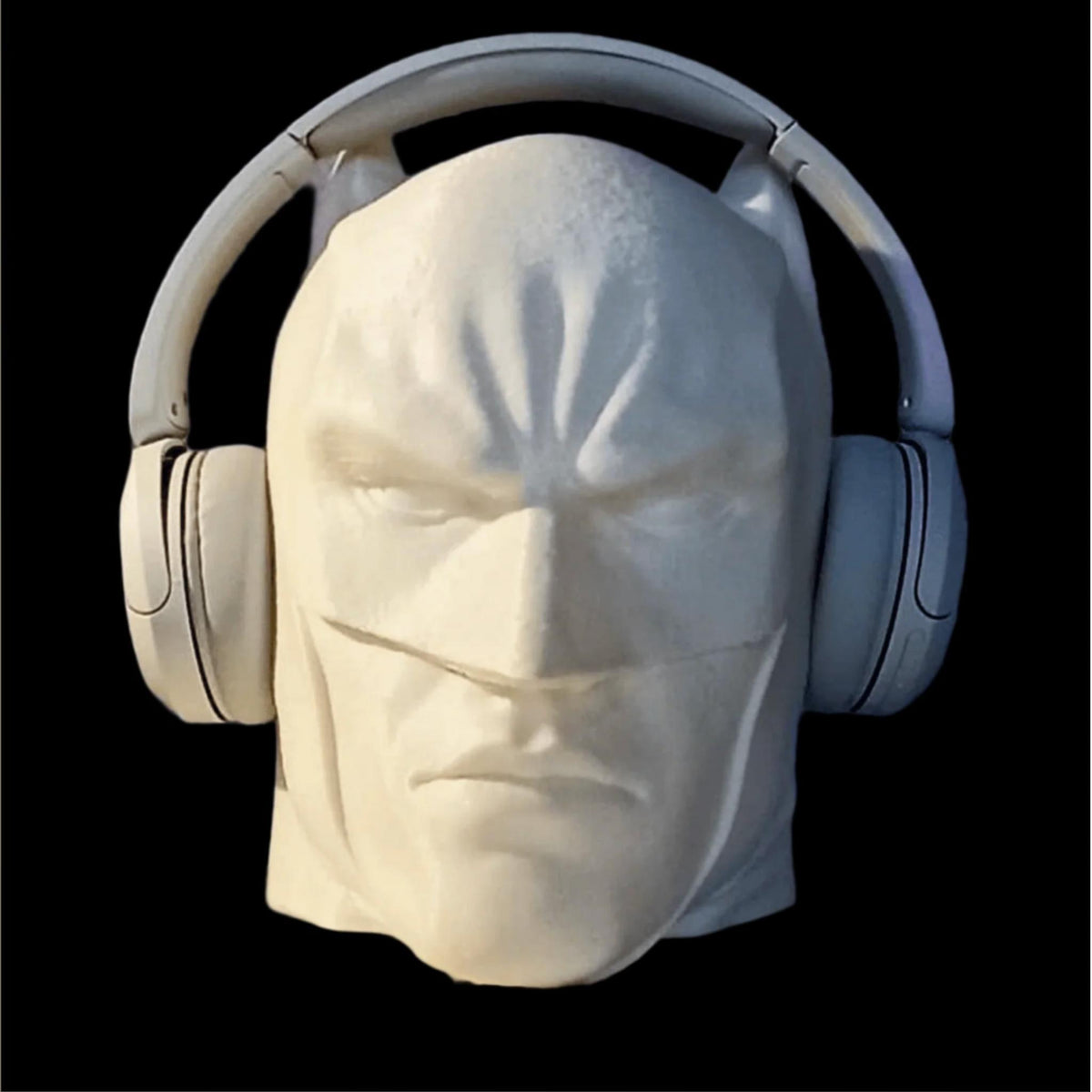 Dark Vigilante Style Headphone Stand | Hero Inspired Desk & Gaming Setup Headphone Holder Display - MoreMiniaturesStudio