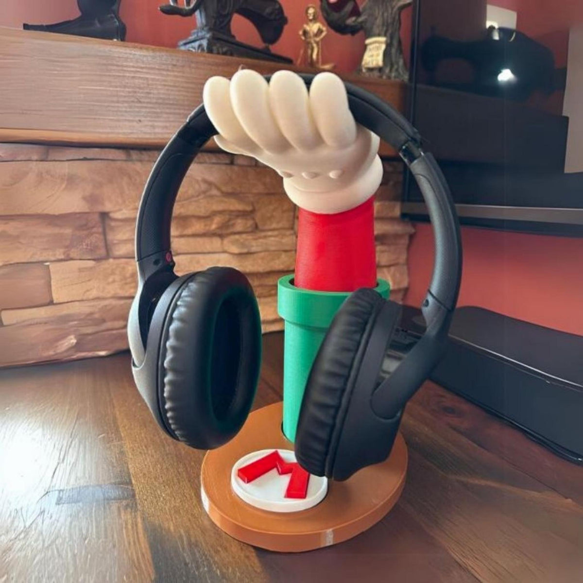 Retro Platform Hero Headset Stand | Gaming Desk Headphone Holder | Colourful Display Decor for Setups - MoreMiniaturesStudio