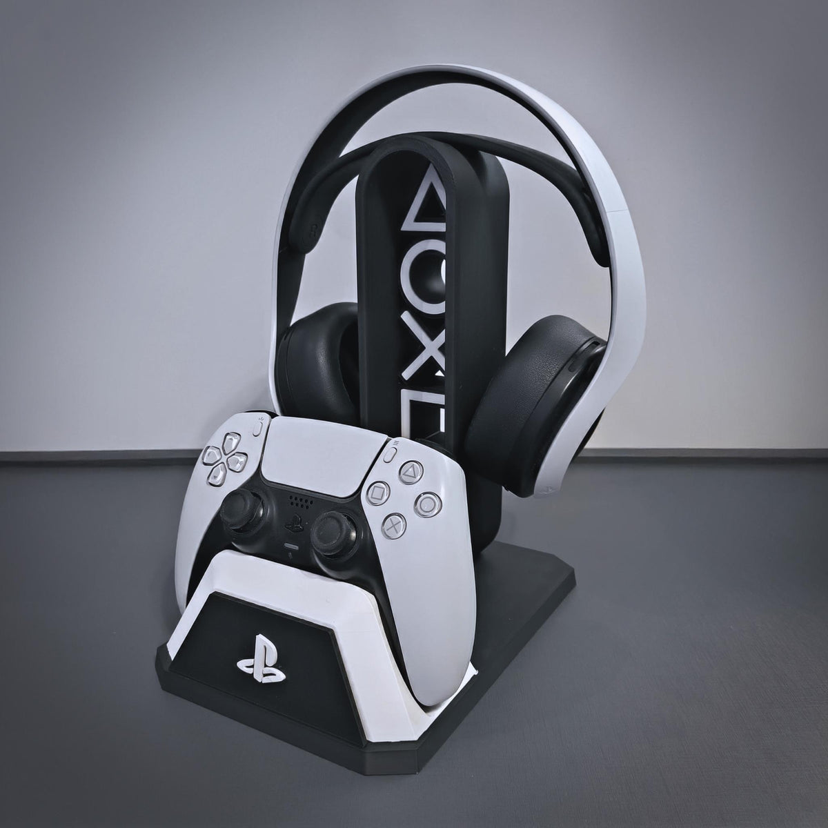Modern Gaming Controller & Headset Stand | Minimal Desk Display Holder for Console Setups, Streamers/Gamers - MoreMiniaturesStudio