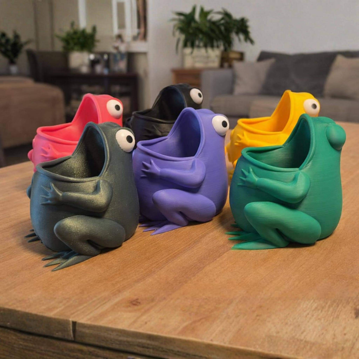 Cute Frog Pen & Pencil Holder | Funny Desk Organiser, Animal Office Decor, Gift for Students/Teachers - MoreMiniaturesStudio