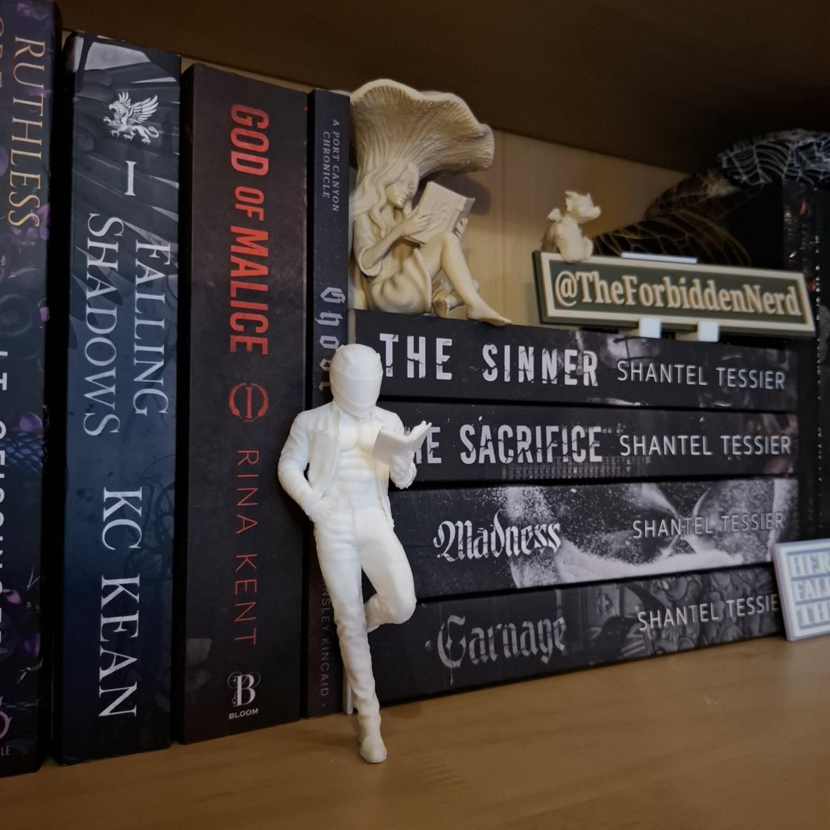 Biker Reader Bookshelf Decor | Helmet Book Lover Figurine | Dark Romance Shelf Ornament | Booktok Aesthetic Decor Gift - MoreMiniaturesStudio