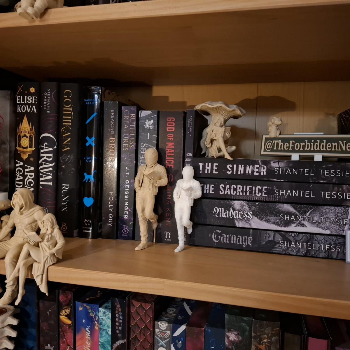 Biker Reader Bookshelf Decor | Helmet Book Lover Figurine | Dark Romance Shelf Ornament | Booktok Aesthetic Decor Gift - MoreMiniaturesStudio