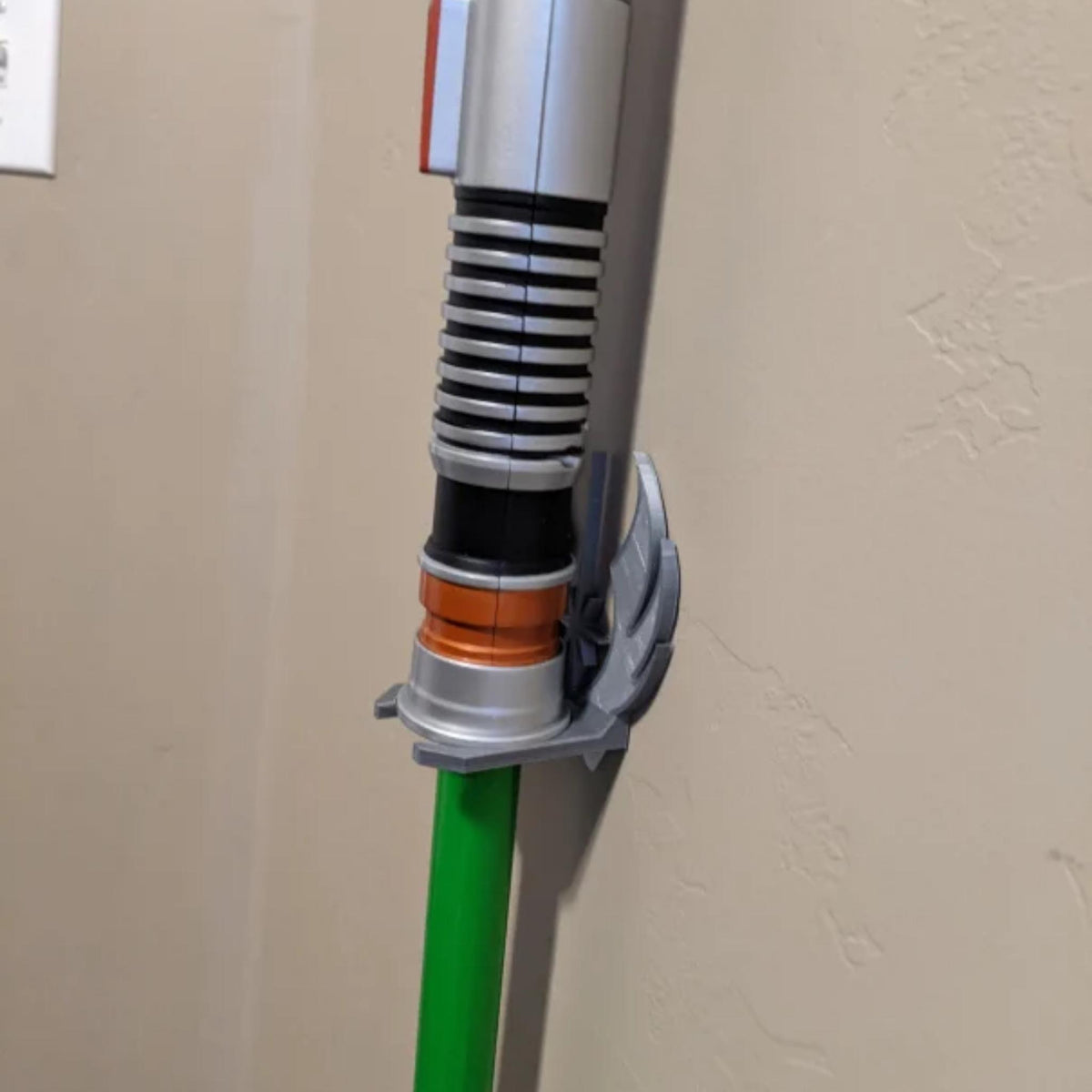 Wall Mounted Lightsaber Holder | Sci Fi Saber Display Stand | Jedi Style Wall Hanger | Collectors Prop Mount | Gaming Room Decor - StickShopUK