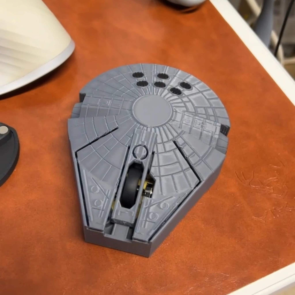 Sci Fi Spaceship Wireless Mouse | Millennium Style Falcon Mouse | Gaming Computer Mouse | Desk Setup Accessory | Movie Inspired Gift - StickShopUK
