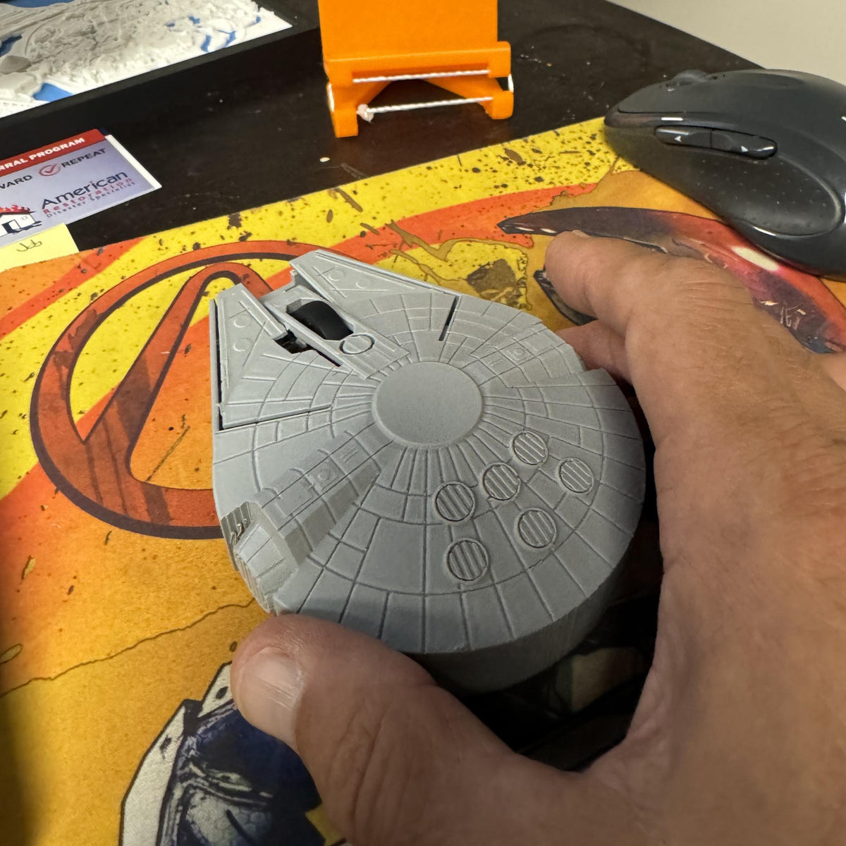 Sci Fi Spaceship Wireless Mouse | Millennium Style Falcon Mouse | Gaming Computer Mouse | Desk Setup Accessory | Movie Inspired Gift - StickShopUK