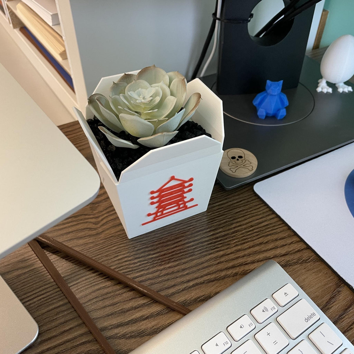 Chinese Takeout Box Planter – Asian Food Container Succulent Pot, Cute Noodle Box Plant Holder, Fun Desk Plant Decor - StickShopUK