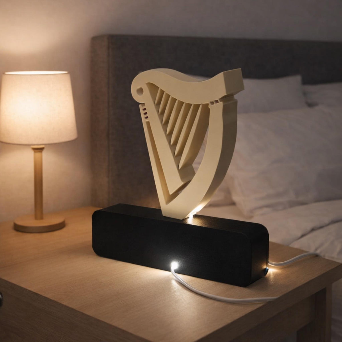 Irish Harp LED Bar Sign, Stout Inspired Light Up Display, Pub Style Desk Lamp, Man Cave Decor, Home Bar Gift, Night Light - StickShopUK
