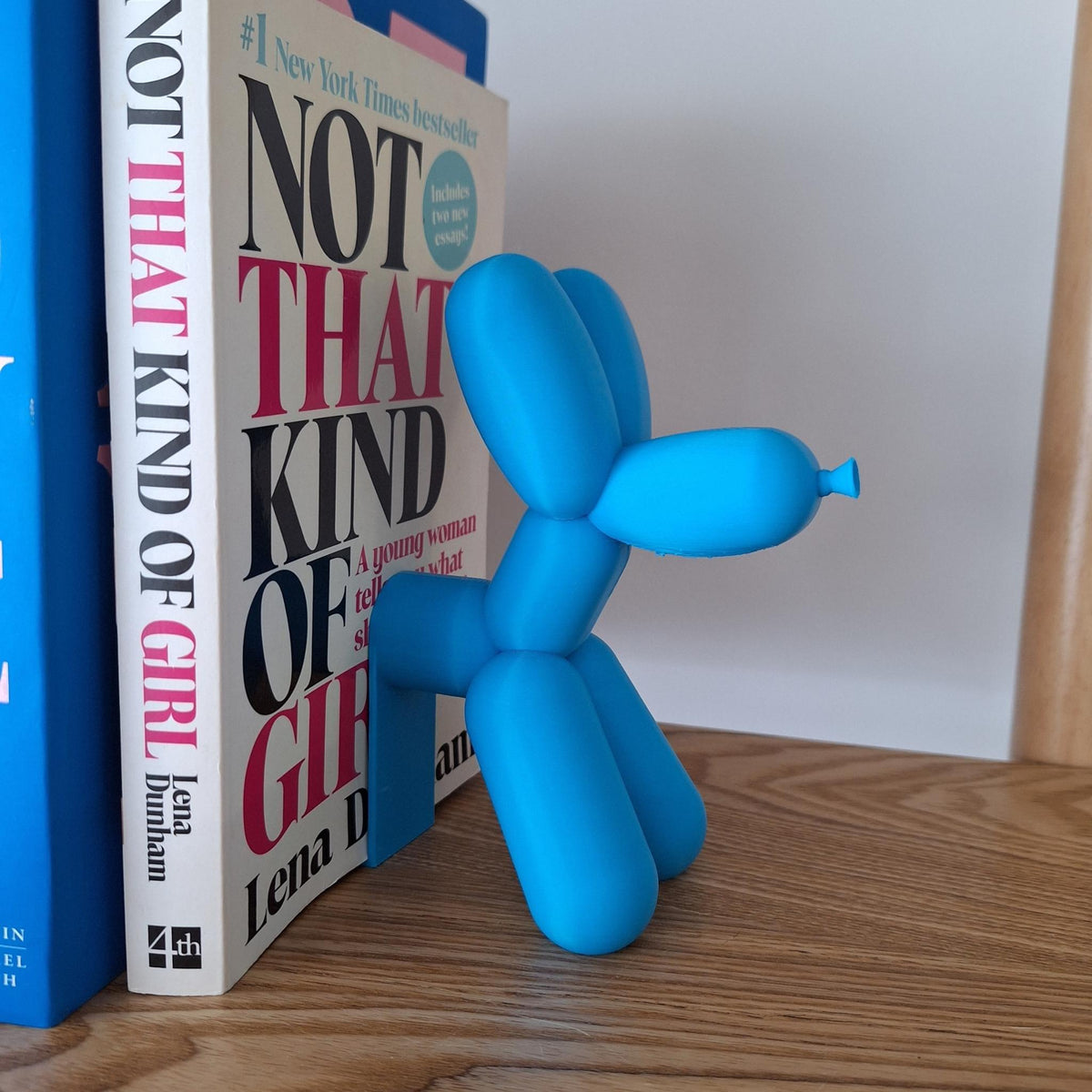 Balloon Dog Bookends Set, Modern Pop Art Book Ends, Cute Shelf Decor, Minimalist Desk Accessory, Dog Lover Gift - StickShopUK