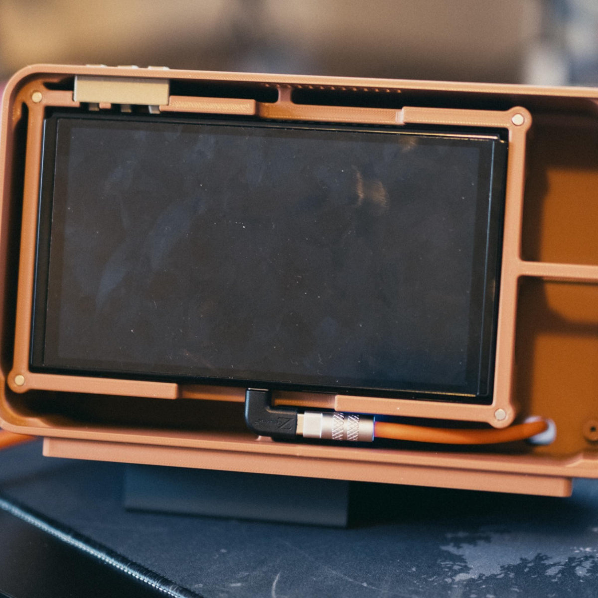 Retro TV Nintendo Switch Dock Holder | Vintage Television Display Stand for Switch & Switch 2 | Gaming Setup Decor | Gamer Gift - StickShopUK