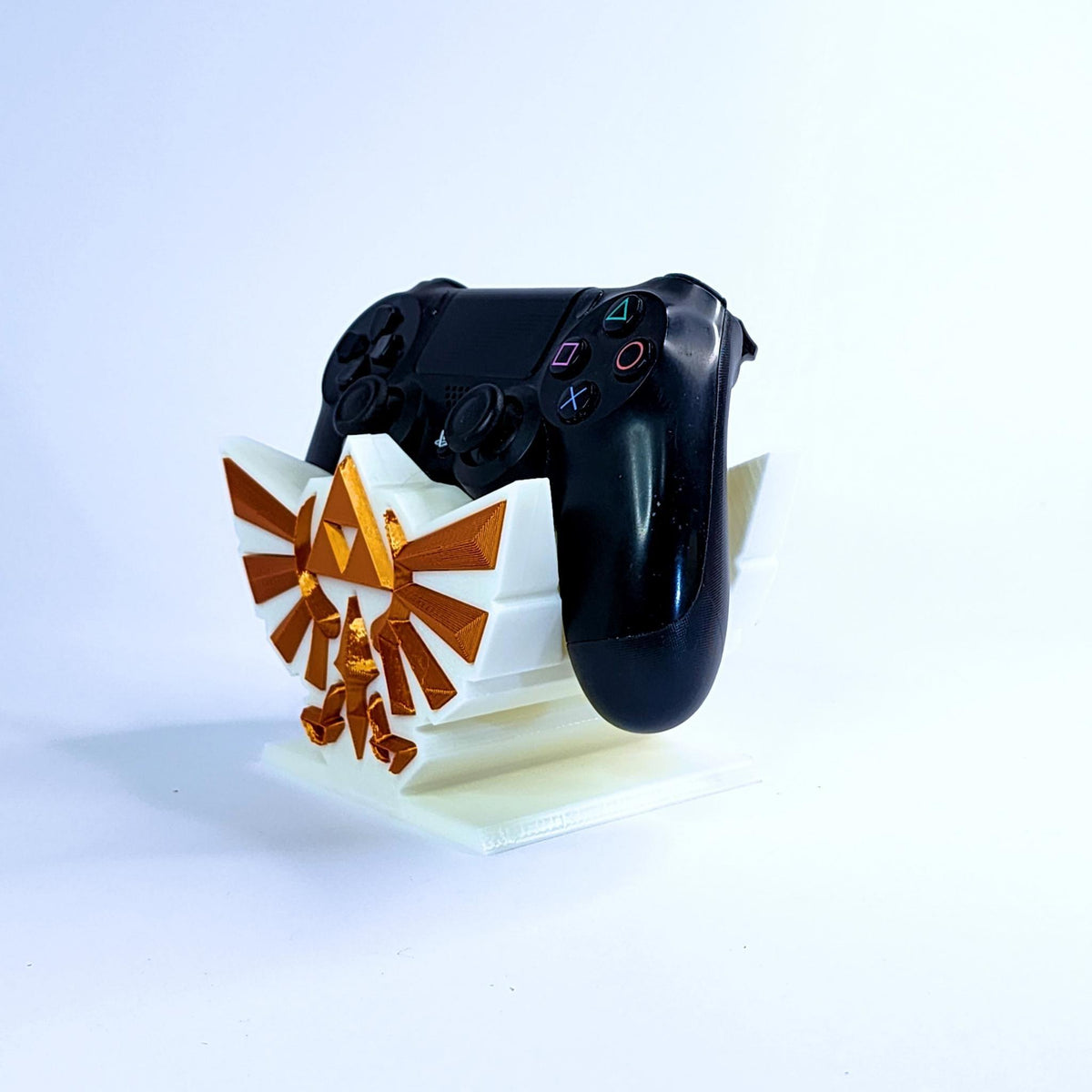 Royal Crest Controller Stand Fantasy Gaming Controller Holder Desk Display Gamer Setup Decor Console Controller Display Stand - StickShopUK