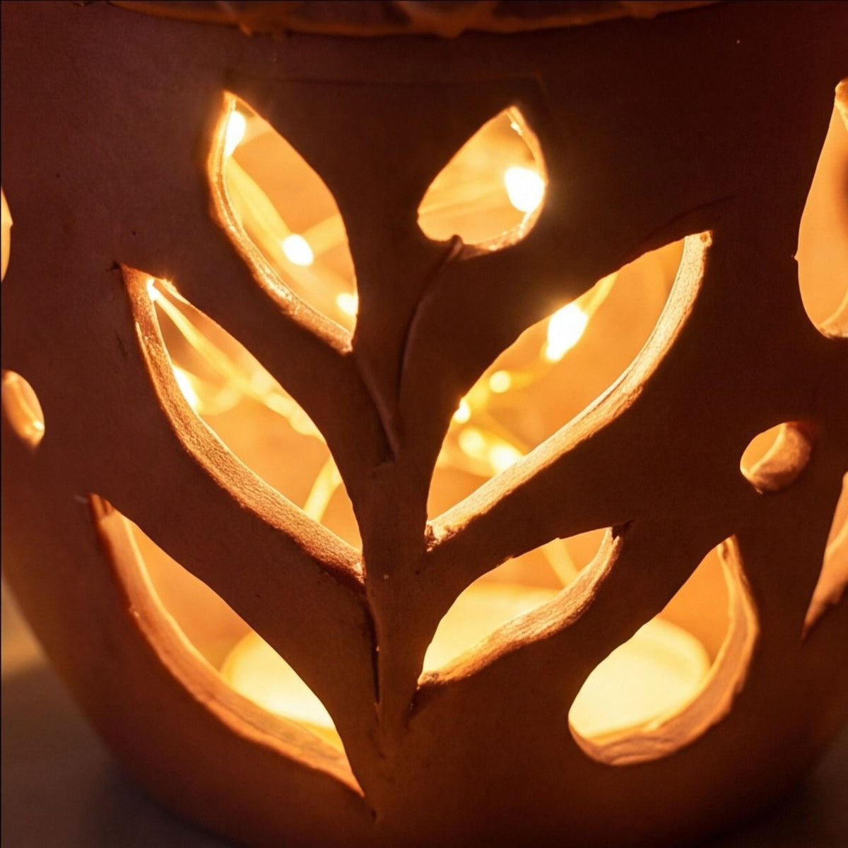 Acorn Lantern with Oak Leaf – Autumn LED Nature Light Decor