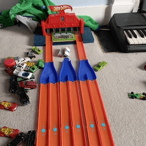 2-in-1 Toy Car Track Merge & Split Connector Piece
