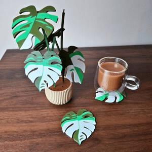 Monstera Leaf Coaster Set – Tropical Botanical Home Decor
