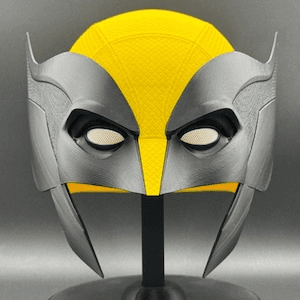 Wolverine-Inspired Fan Helmet – Deadpool & Wolverine Cosplay Mask