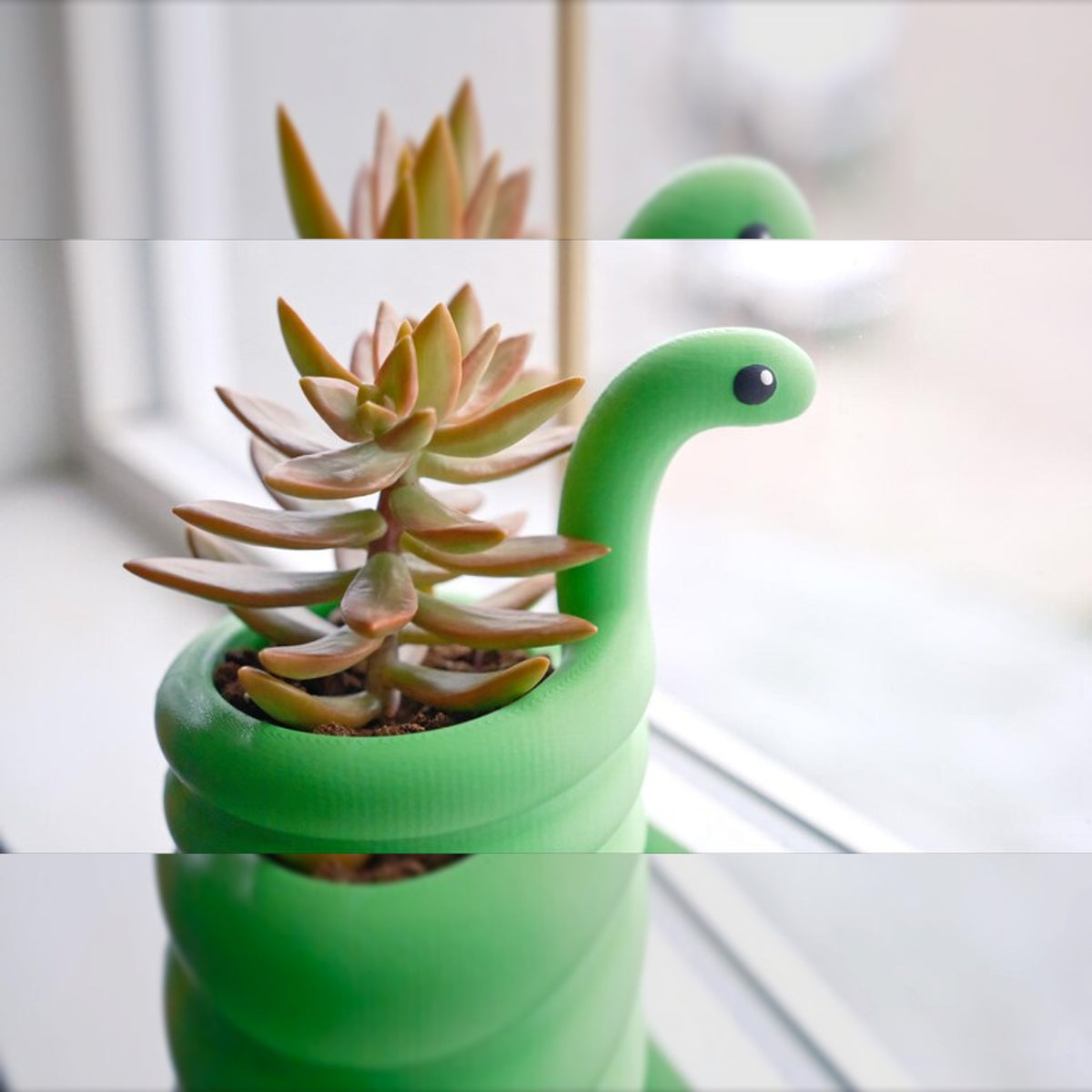 Cobra Snake Pen Holder & Desktop Planter Organiser