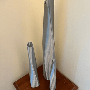 Shanghai Tower Inspired Miniature Model – Skyline Collectible