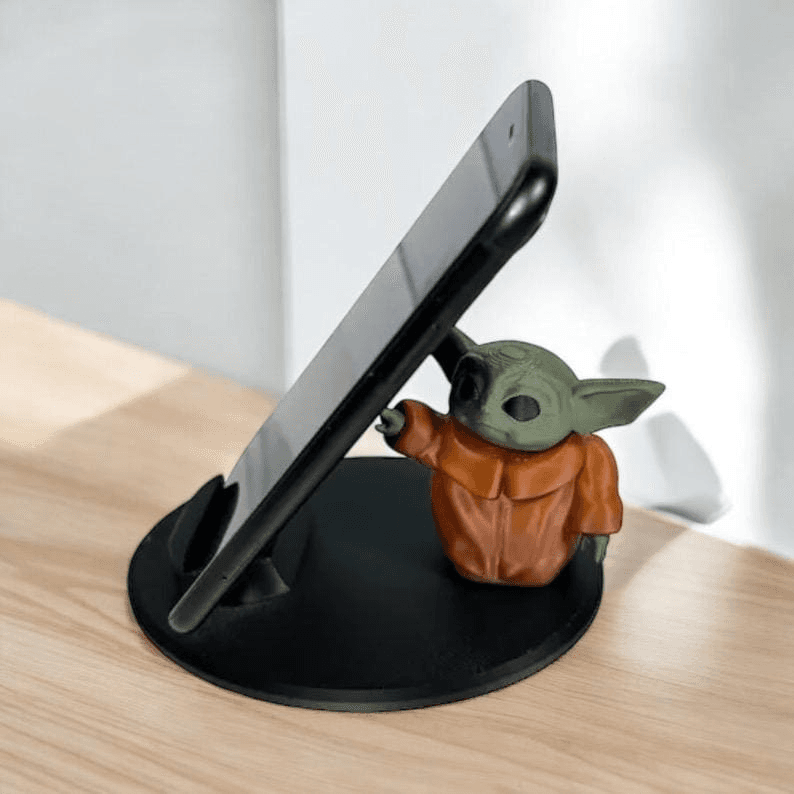 Grogu-Inspired Low-Poly Phone Stand | Baby Yoda Fan Desk Holder