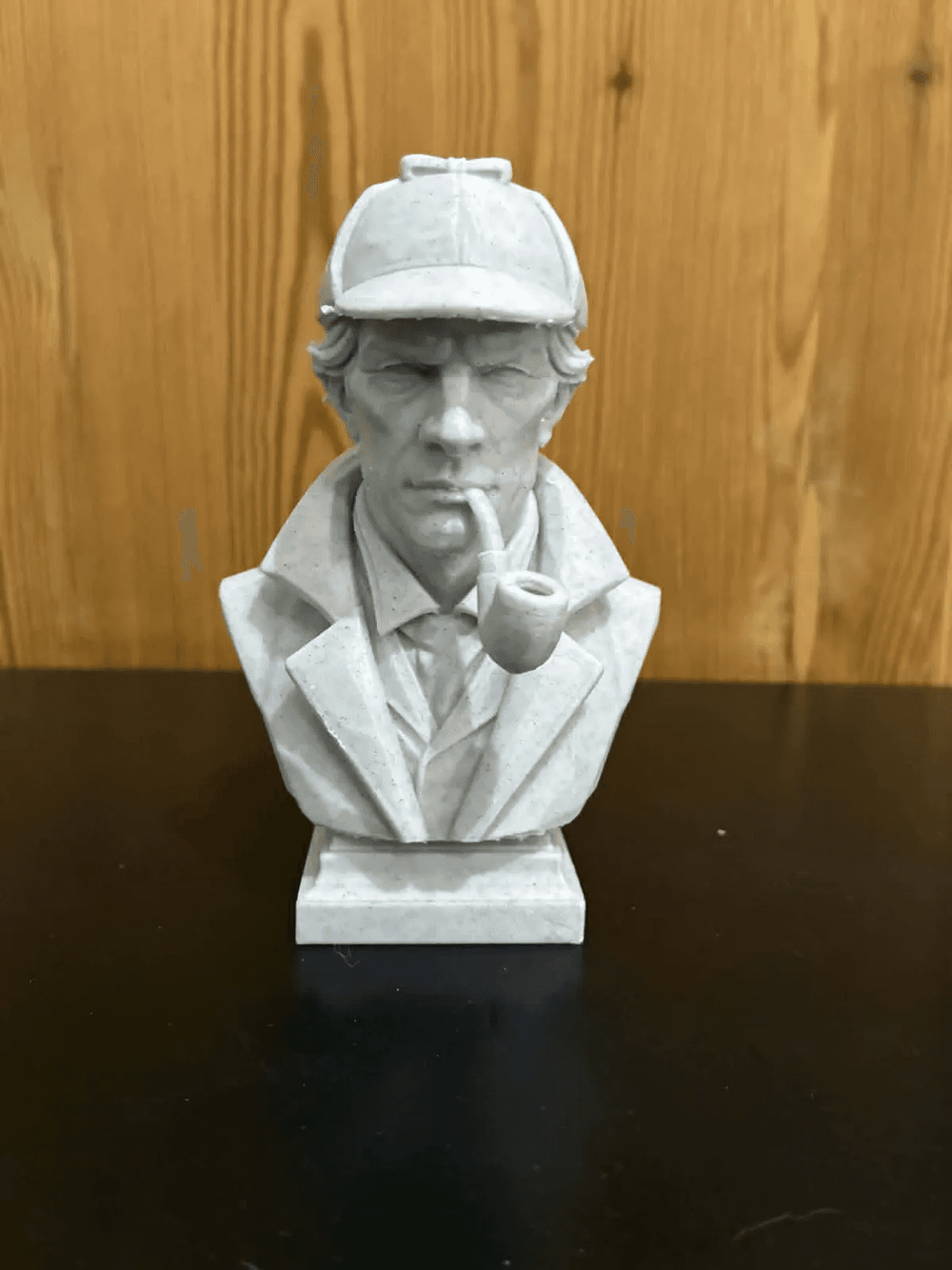 Sherlock Holmes Inspired Bust Figurine | Pipe & Deerstalker