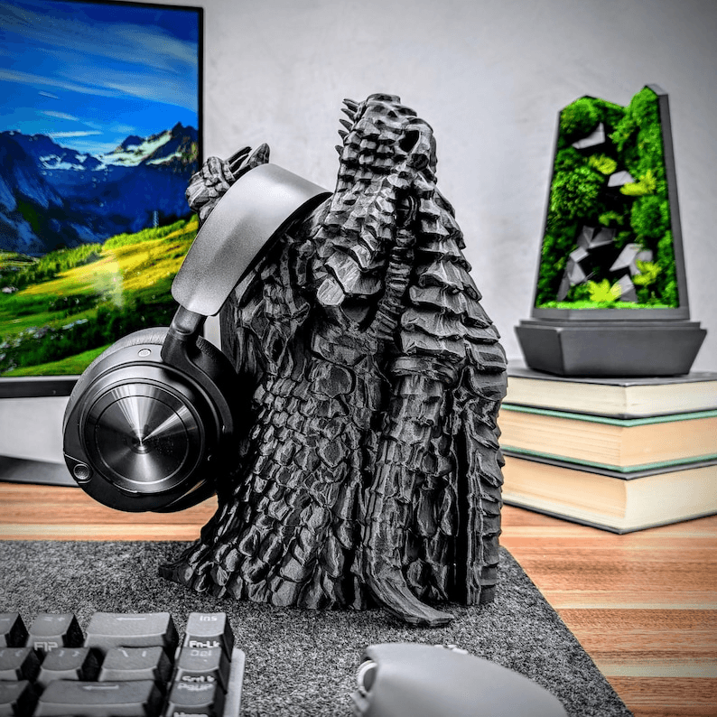 Dragon Mouth Headphone Stand | Fantasy Gaming Desk Holder