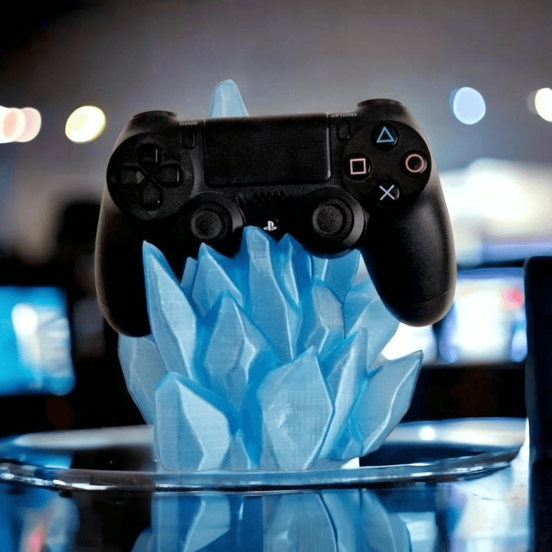 Crystal Cluster Tealight Holder – Geode-Inspired Gaming Decor