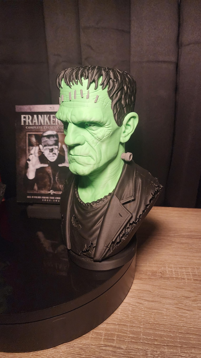 Frankenstein Monster Inspired Bust – Classic Horror Fan Sculpture