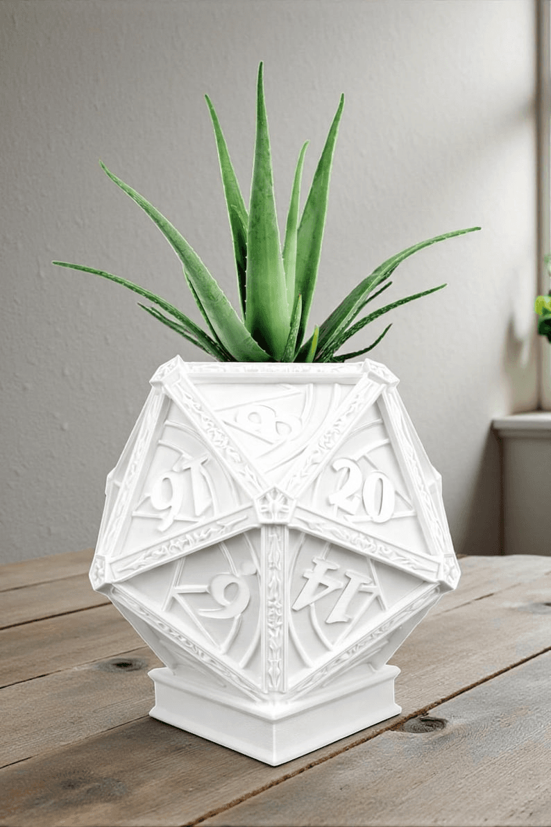 D20 Dice Succulent Planter – Elvish Fantasy RPG Decor
