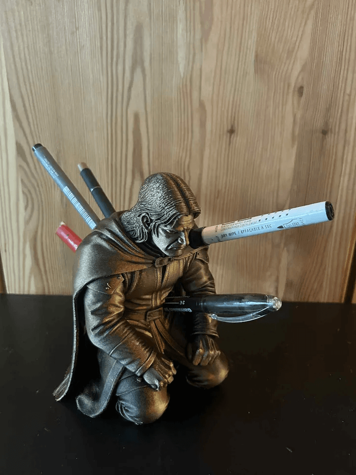 Boromir Inspired Fantasy Pen Holder | LOTR Fan Desk Organiser
