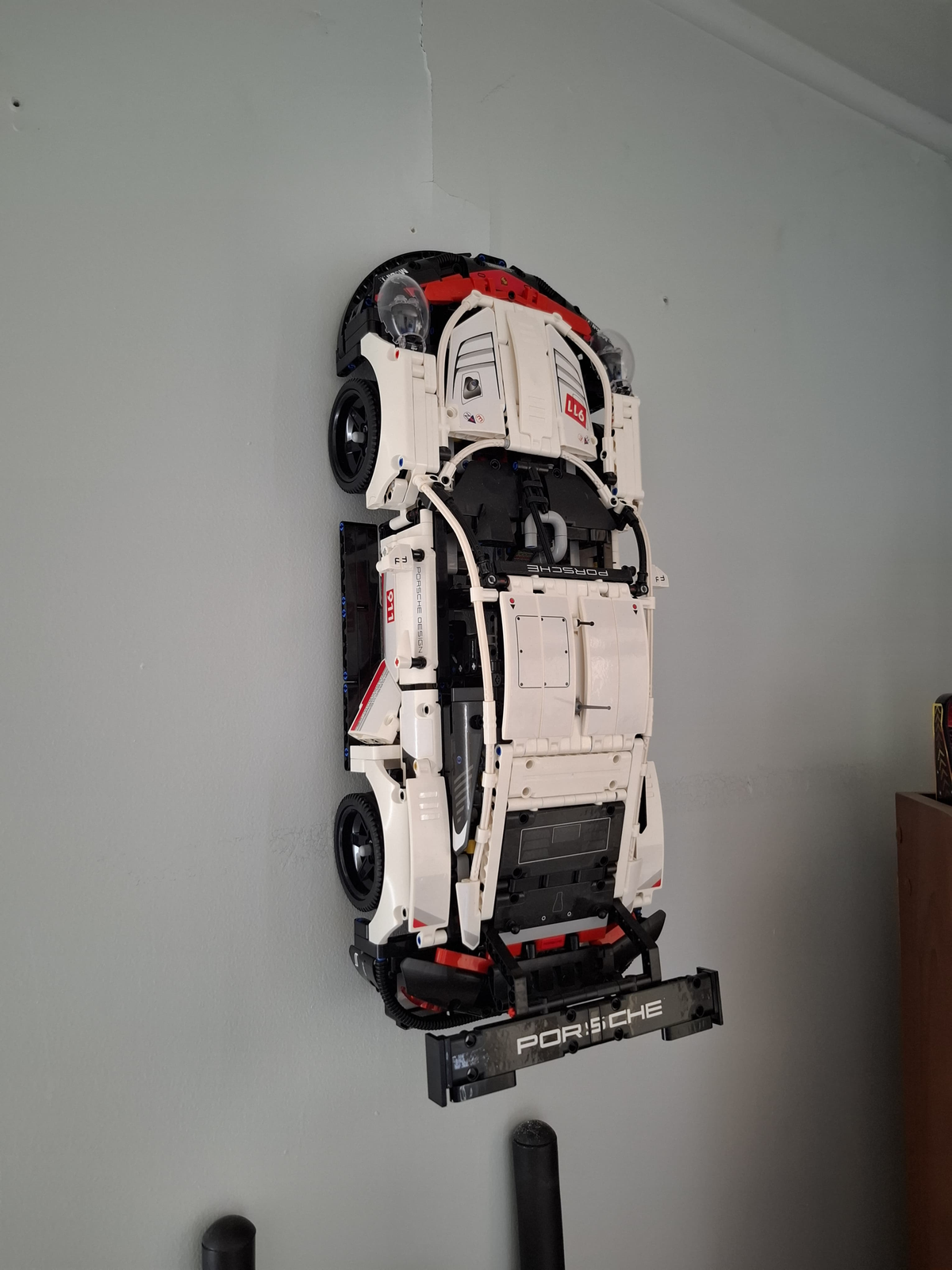 STL Wall Mount for Porsche-Inspired LEGO Technic Display