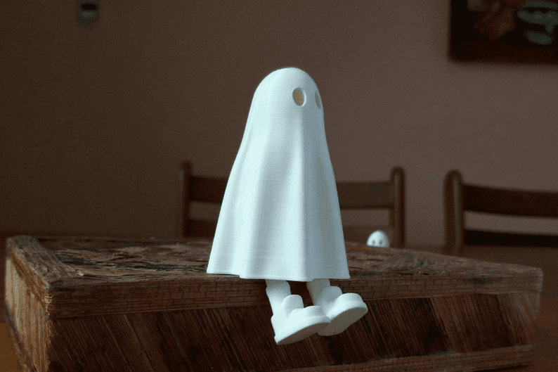 Cute Ghost Figure with Retractable Leg – Spooky Desk Toy