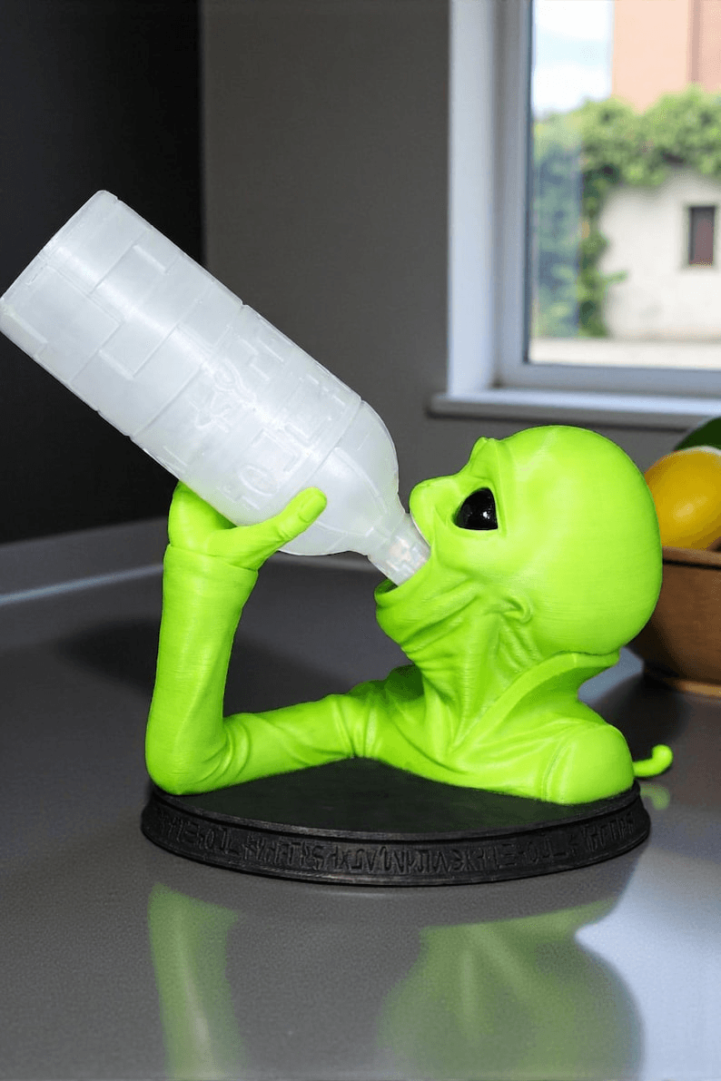Alien Wine Bottle Holder – Sci-Fi Bar Decor Novelty Gift