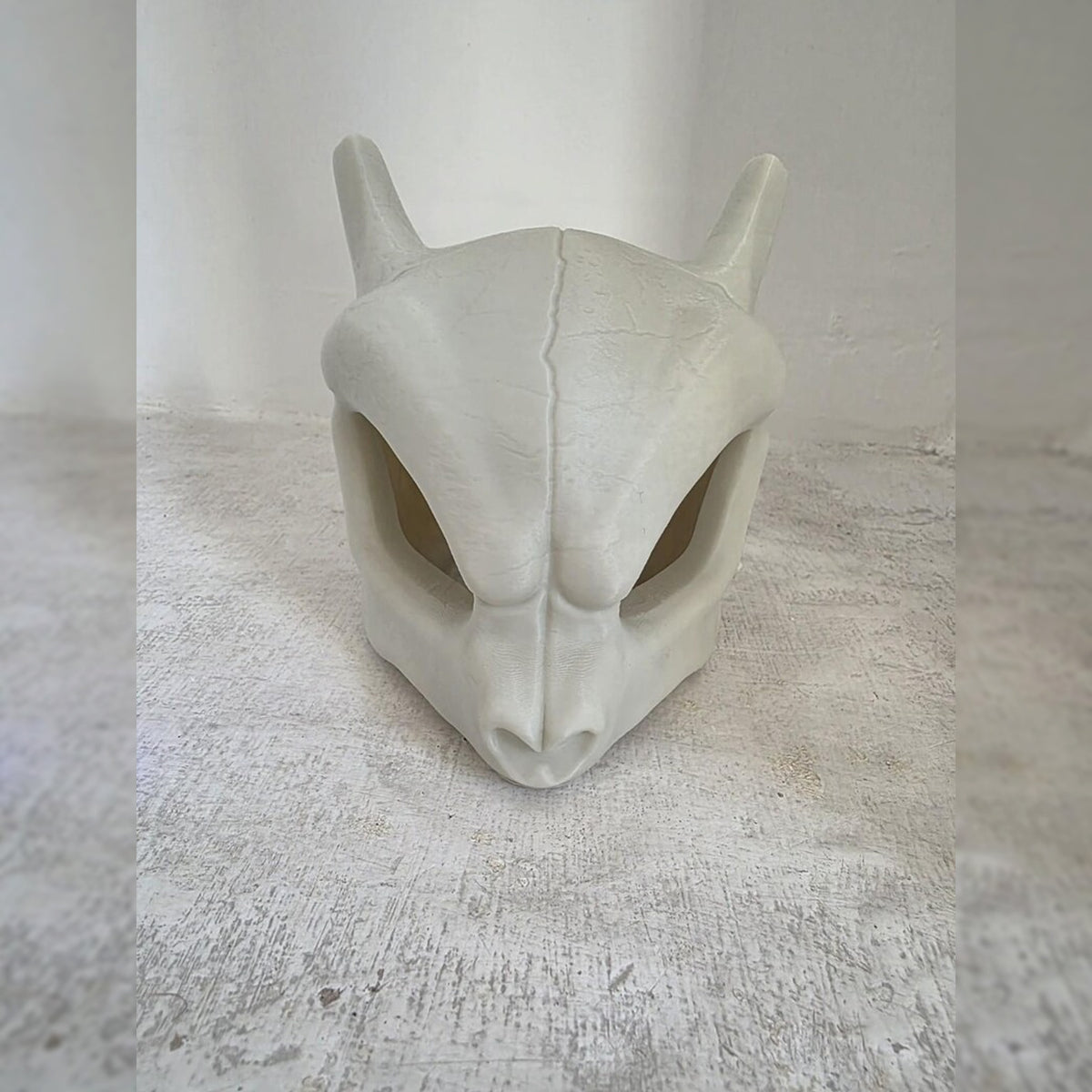 Mewtwo-Inspired Skull Bust | Pokémon Fan Collectible