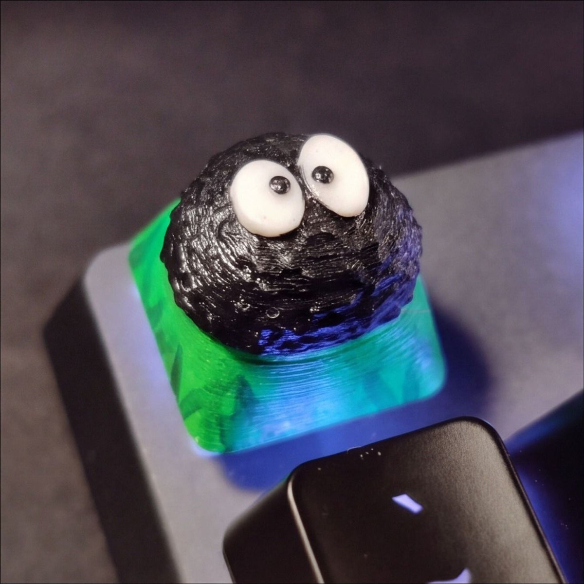 Soot Sprite Artisan Keycap – Susuwatari Inspired Fan Gift